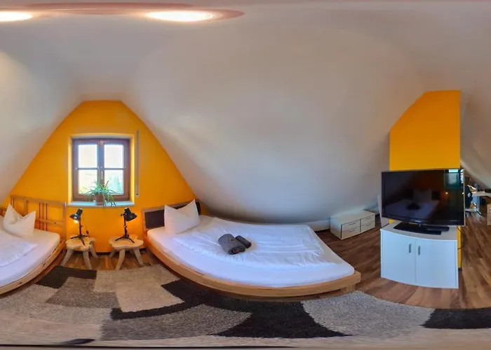 Homely In A Modern Green Dream Dachau