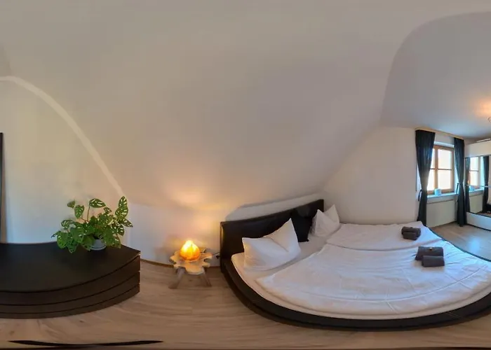 Homely In A Modern Green Dream *